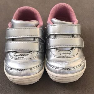 Girls Stride Rite Shoes